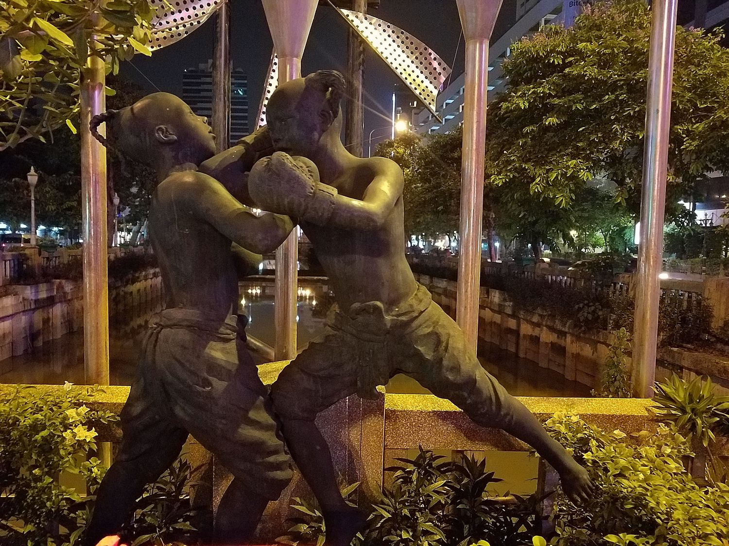 A Thai-box nemzeti sport